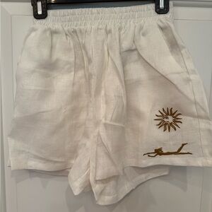 VRG GRL white linen shorts with dark brown embroidery and pockets!